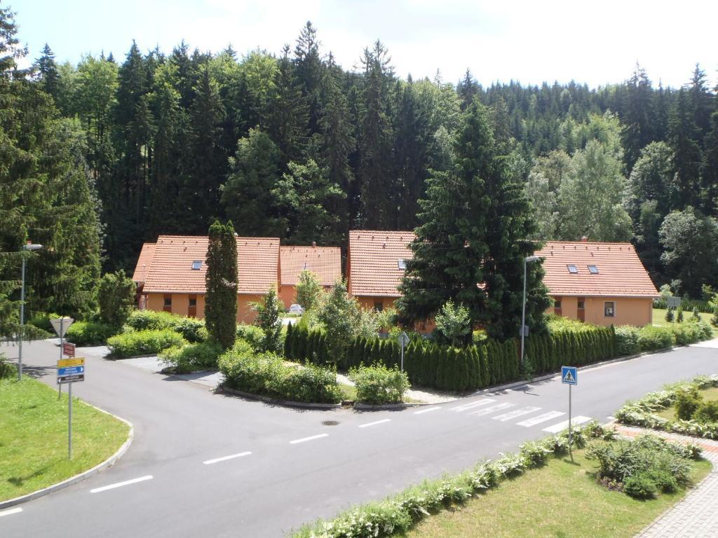 Hotel Bazant Karlsbad Exterior foto